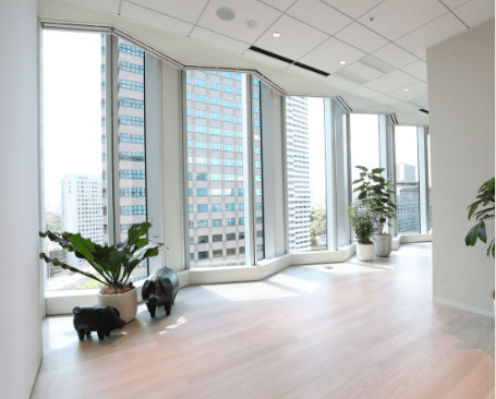 【税務会計スタッフ（アソシエイト～シニアアソシエイト）】試験休暇あり！経営全般におけるワンストップサービスの提供が強み！世界トップ10のグローバル会計ネットワークに加盟するグループの税理士法人の画像