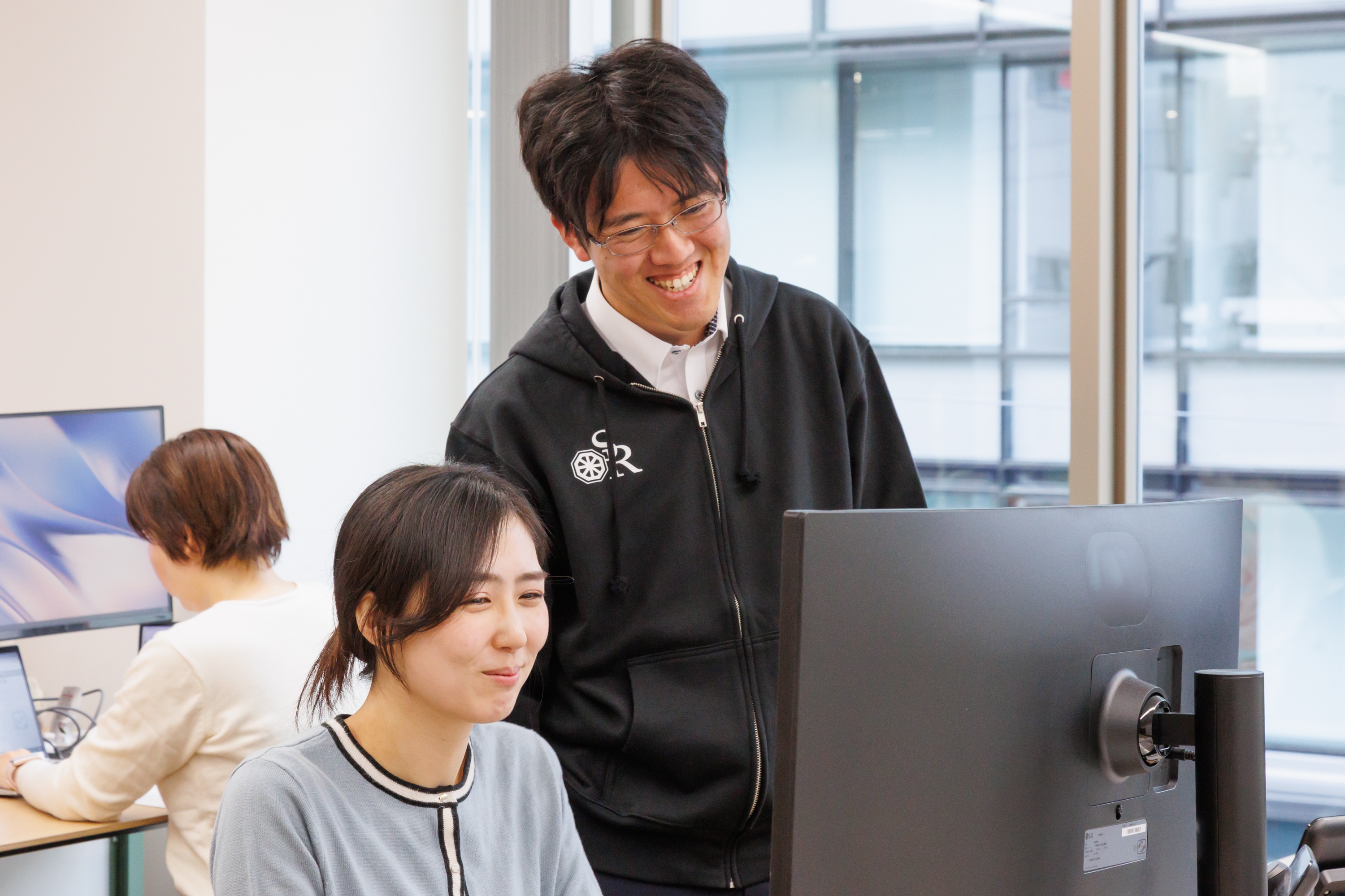 【総務｜最新のIT環境】ISMS認証や社内ITインフラの構築｜ITツールを駆使して業務を効率化｜週1～2在宅可×残業20h以内｜未経験・ブランクOKの画像