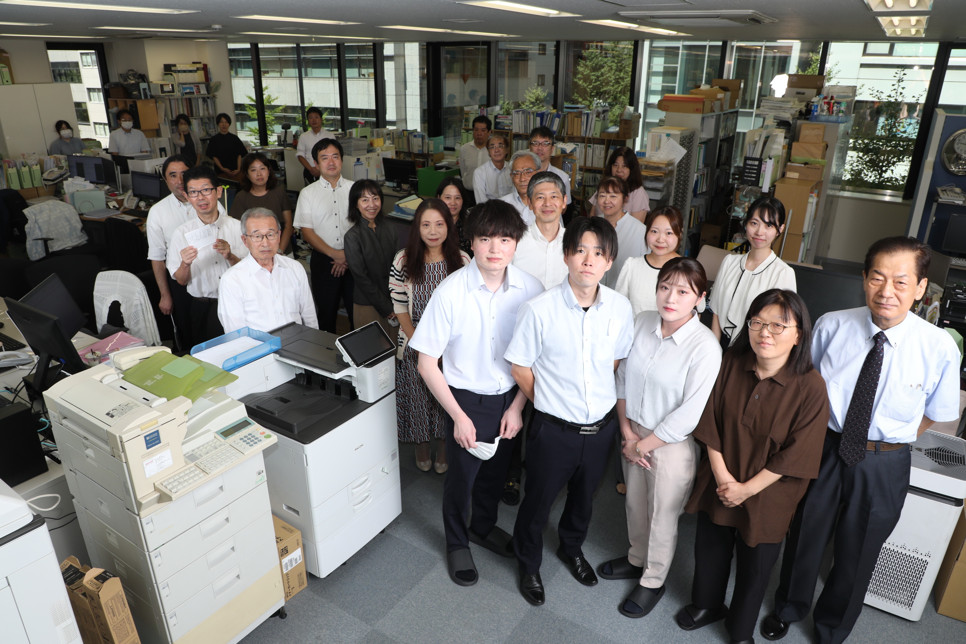 【資格取得を積極応援】柔軟な働き方で勉強との両立が可能！インセンティブで頑張りもお給料に還元！800社のクライアントに対し、企業経営の悩みを解決する税理士法人の画像