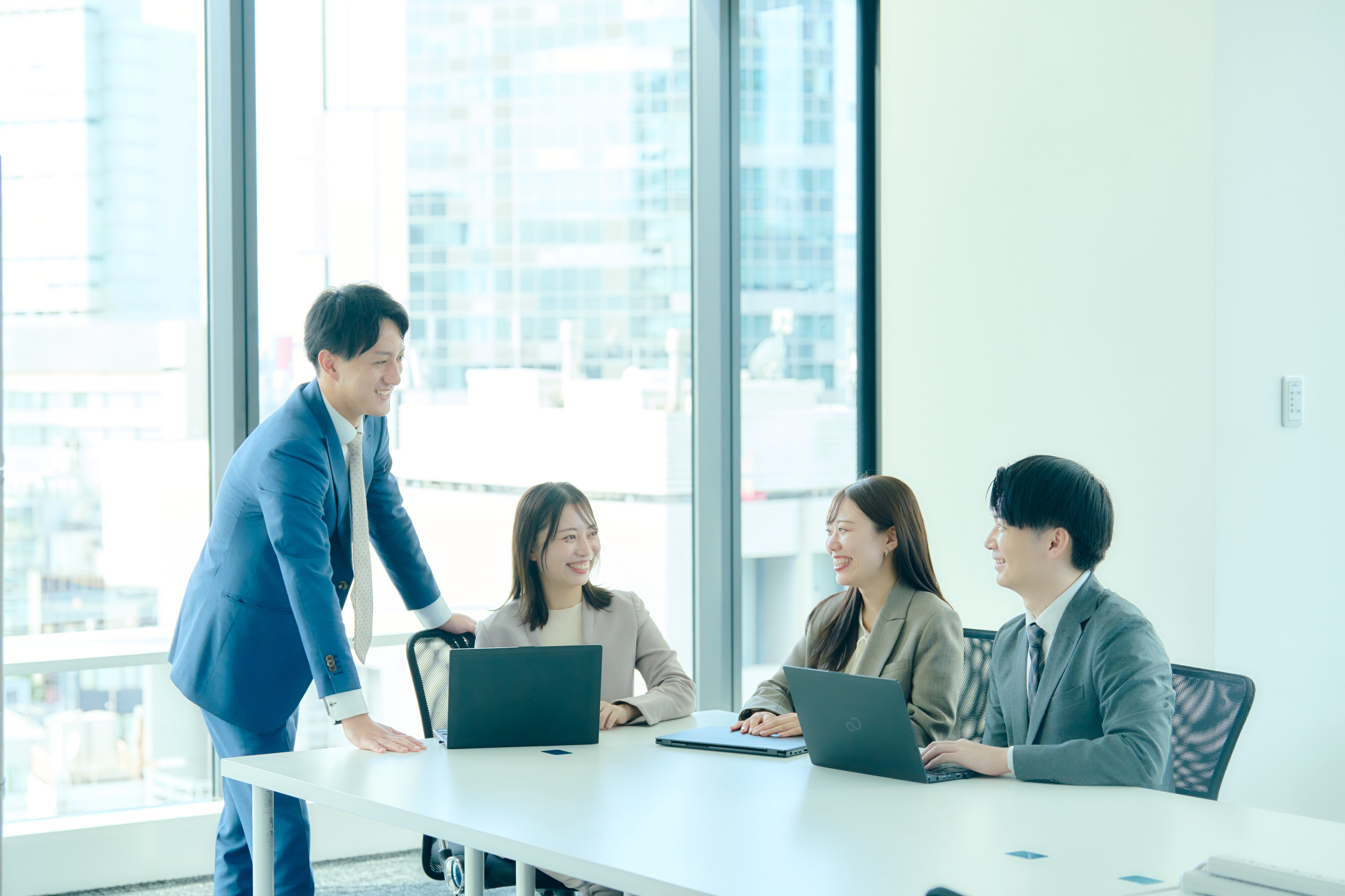 【経理マネージャー】育休復帰率95.8％で長期的に働ける環境◎IT・Web・ゲーム業界に強みを持ち、全国47都道府県「どこでも直接会える」のが特徴の大手総合型転職エージェントの画像