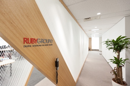 【経理】ワークライフバランス重視！IT×ファッションで、利便性の高いサービスを提供するベンチャー企業の画像