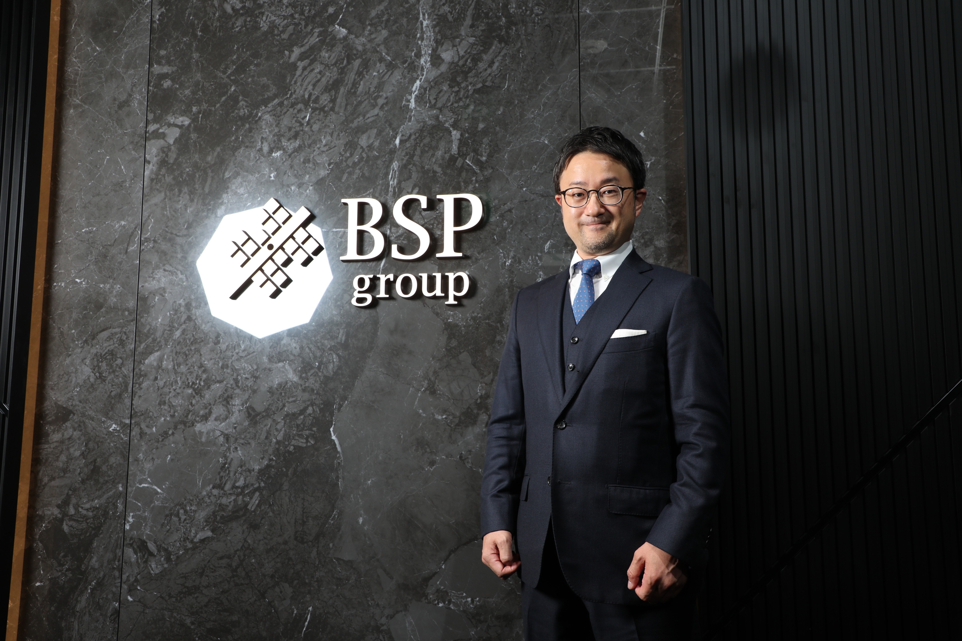 【税務スタッフ】フレックスあり！みなし無し！予備校にも近い！成長中の企業支援に強みをもつ税理士法人の画像