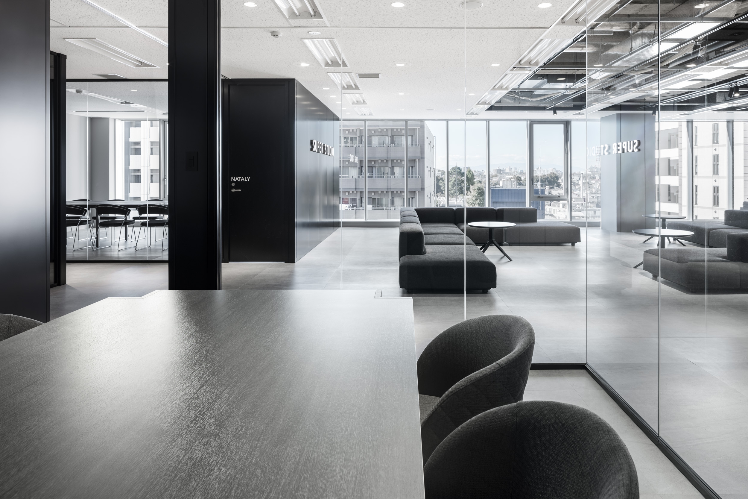 【法務】法務スペシャリスト！リモートワーク可能！SaaS事業とD2C事業を展開しているベンチャー企業の画像