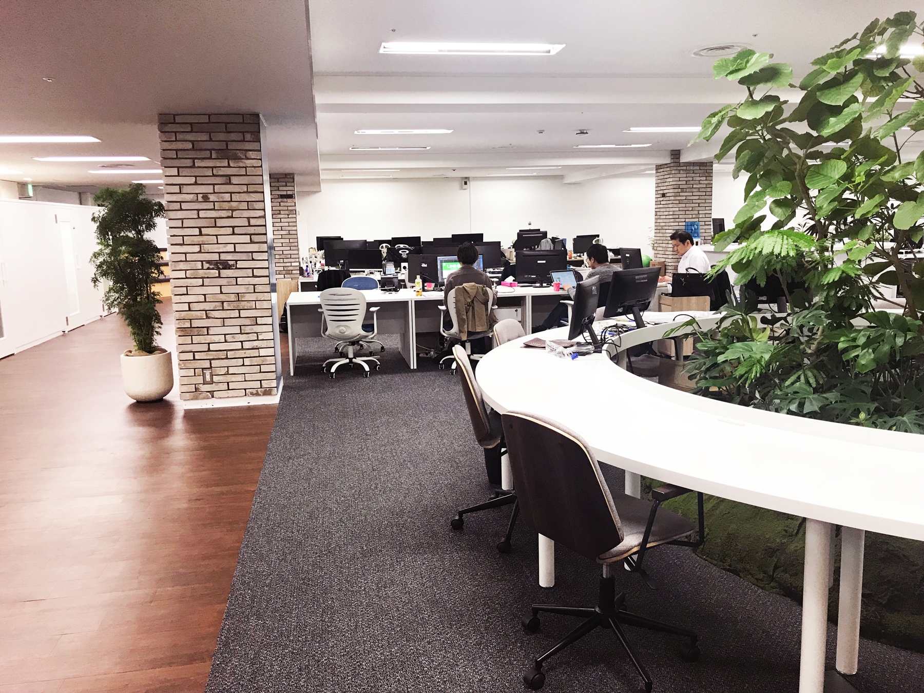 【内部監査】実務経験2年以上/フレックス・フルリモートで働きやすい◎グローバルな視点で働けるGoogle Cloudアプリ開発No.1企業の画像