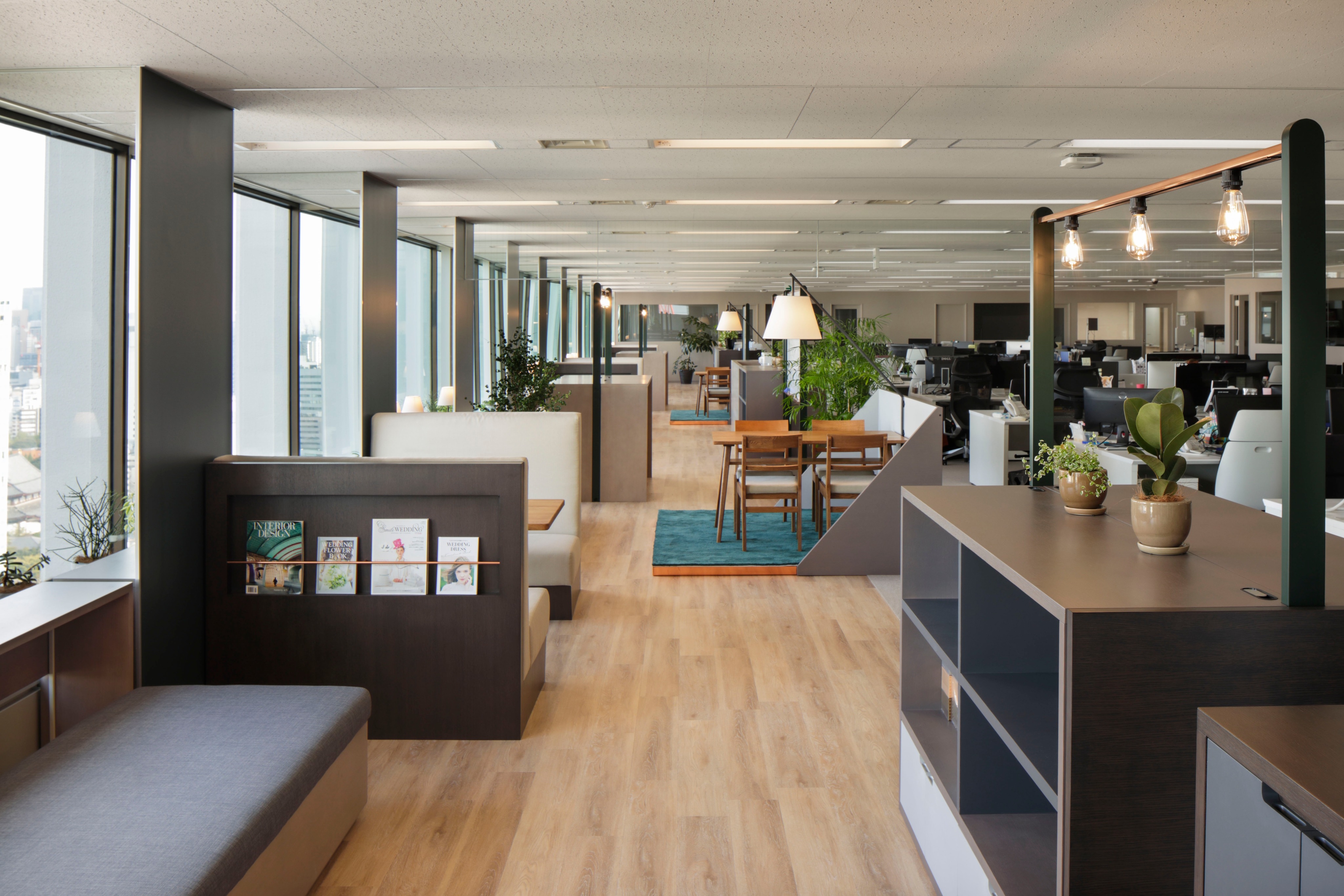 【法務】マネージャー候補！人々の毎日の暮らしとライフイベントに関わる様々なサービスを運営しているグロース上場企業の画像