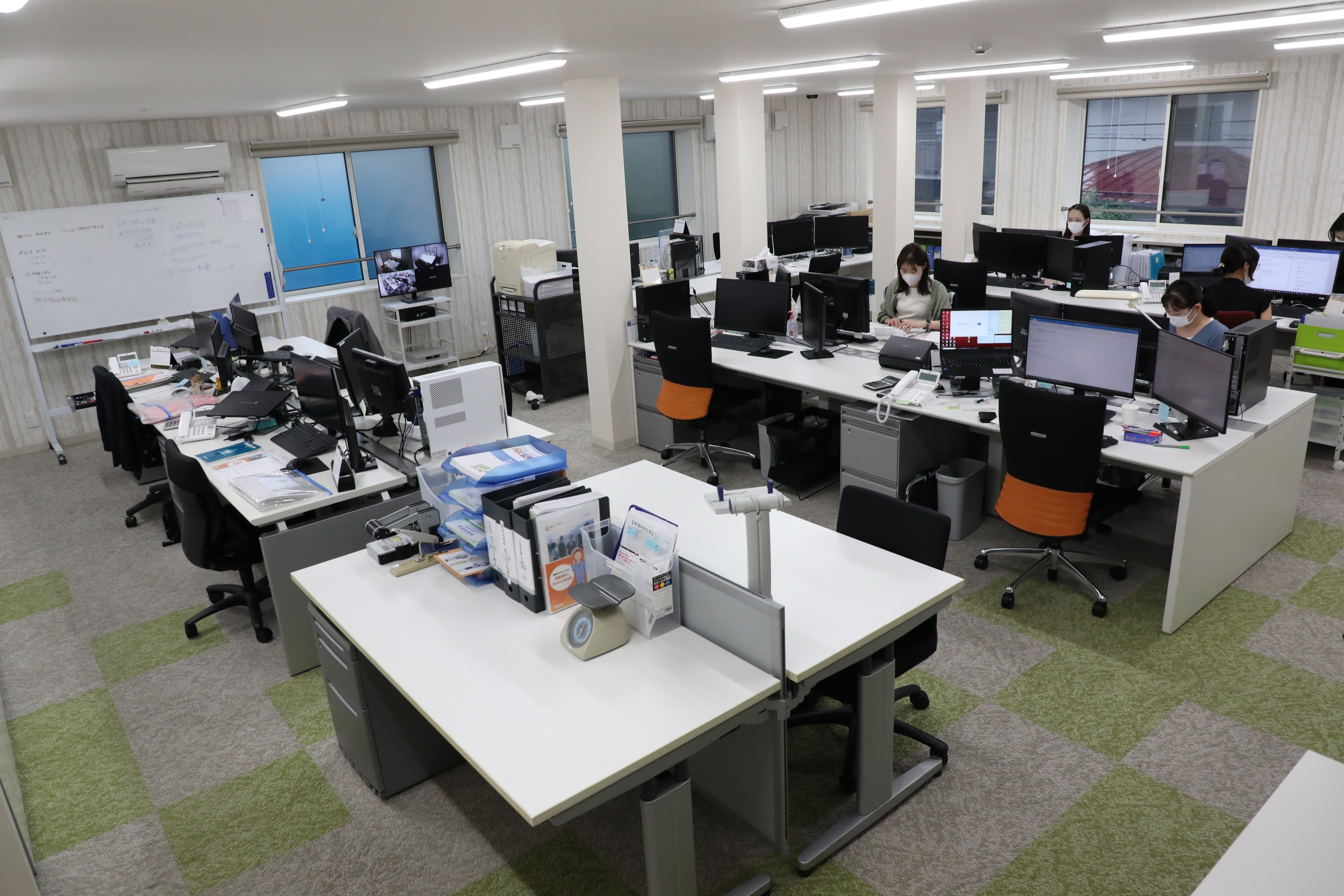 【社労士】社労士事務所経験必須/会計事務所での社労士業務/残業はほぼなく、働きやすい環境/アットホームで風通しの良い事務所の画像