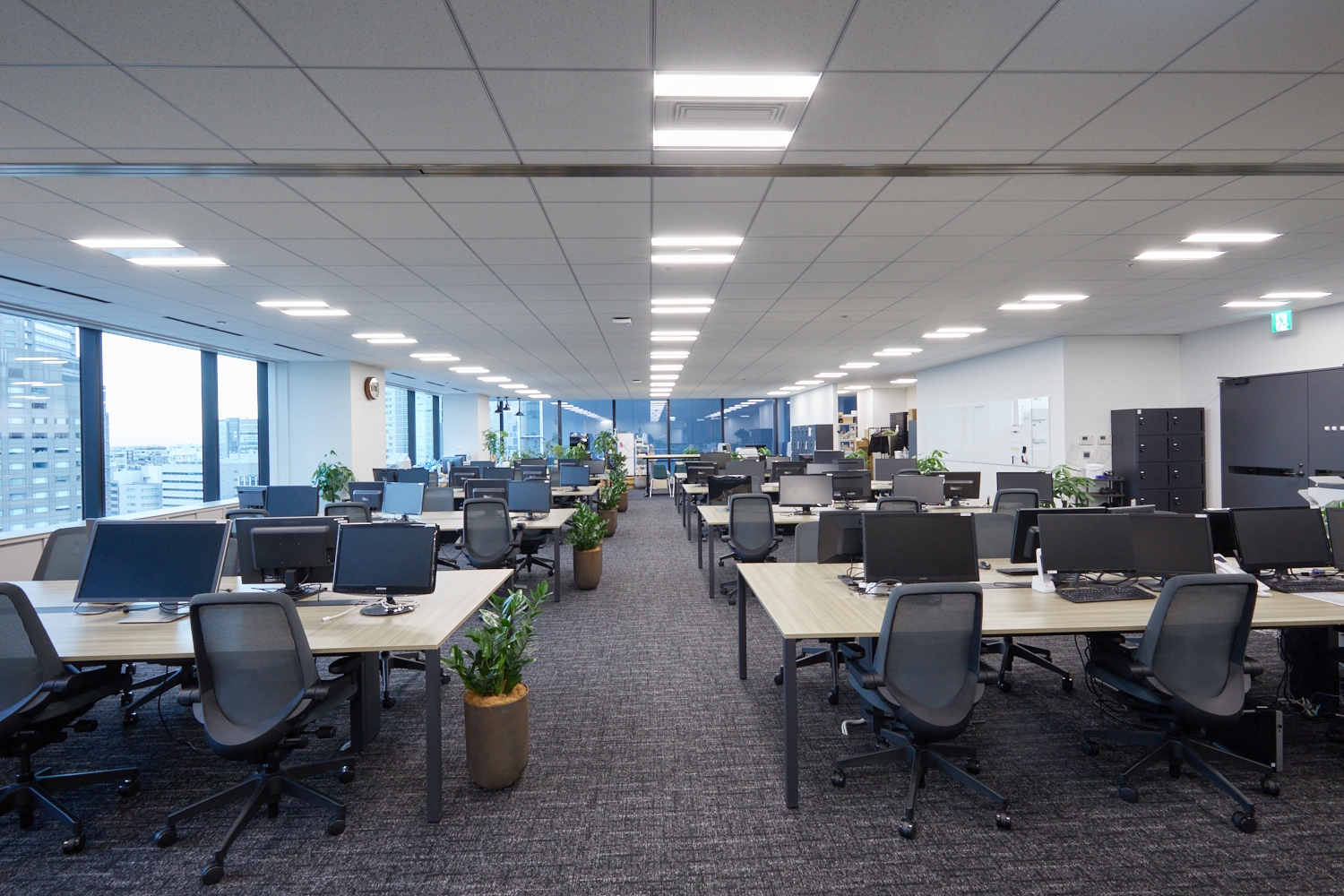 【税務スタッフ】科目合格者必見！教育体制充実！M&Aや事業承継など高度案件に強みのある税理士法人の画像